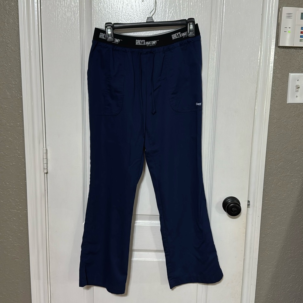 Grey’s Anatomy- scrub pants